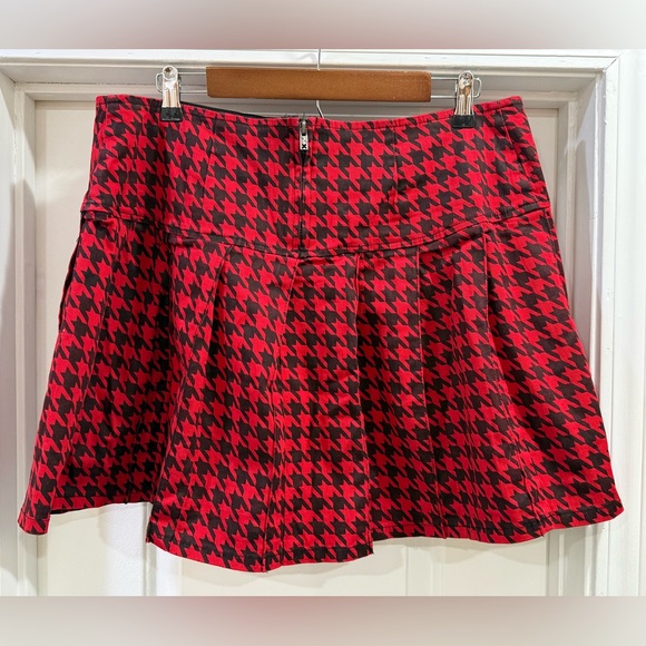 Tripp NYC by Daang Goodman Houndstooth Pleated Skater Skirt Belt Detail Size 14 - Picture 5 of 13
